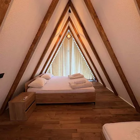 Vikendica Hamza Сasa de vacaciones