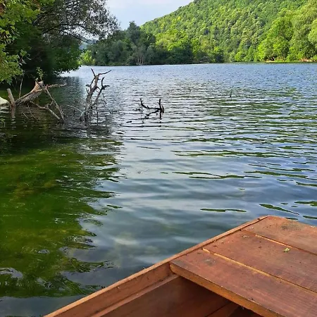 Vikendica Hamza Casa vacanze *