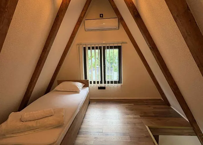 Vikendica Hamza Bihać